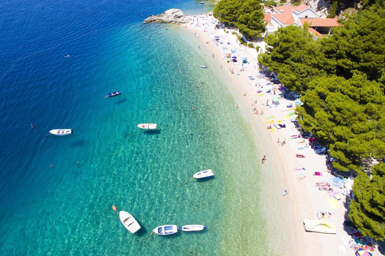 Apartments With A Parking Space Brela, Makarska - 789 Exterior photo