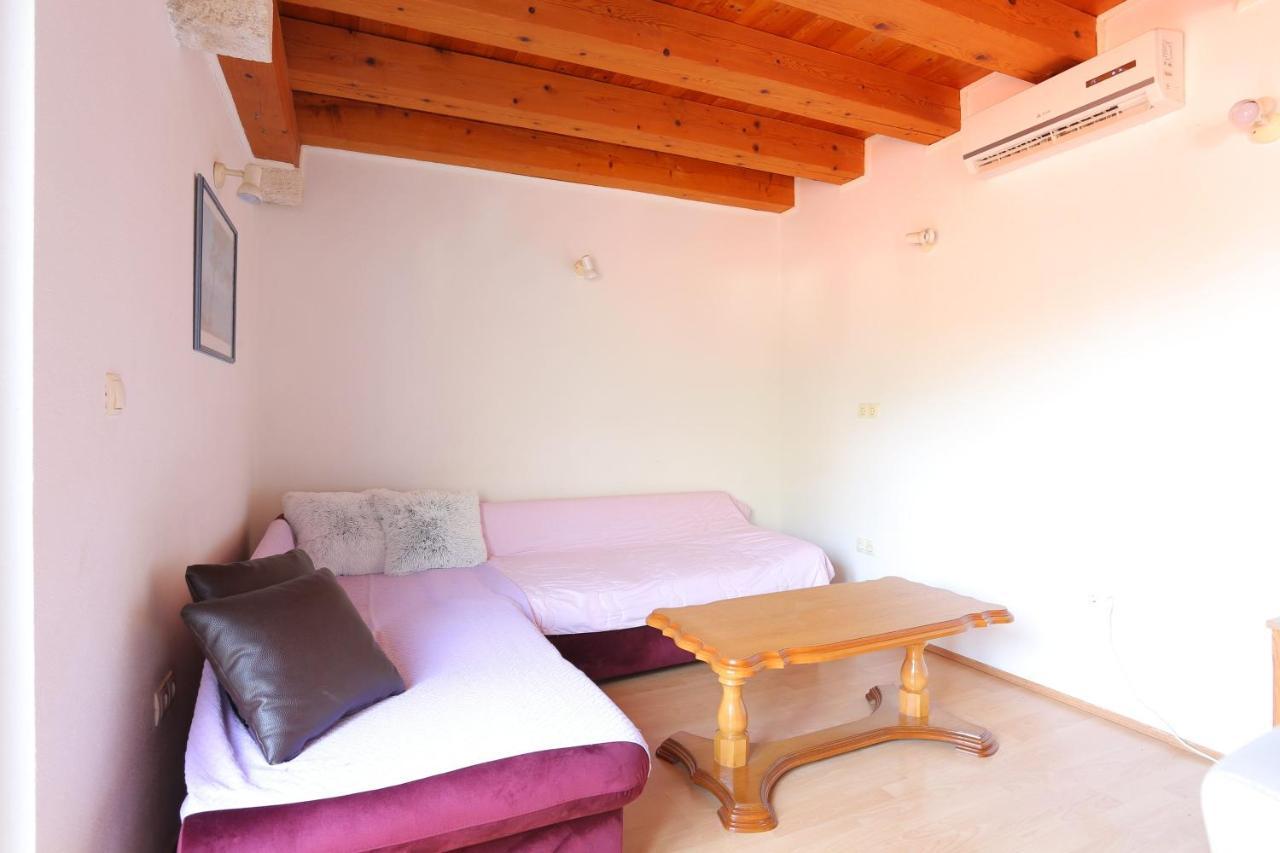 Apartments With A Parking Space Brela, Makarska - 789 Exterior photo